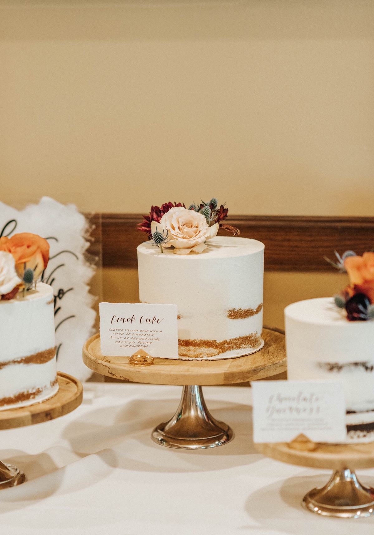 eclectic cake table