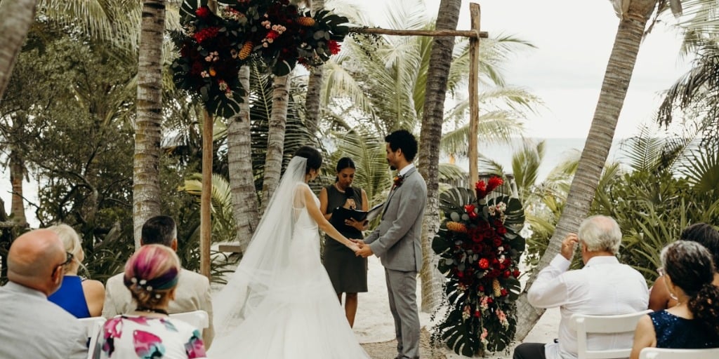 Here’s What You Need To Know About Customizing Your Wedding Ceremony