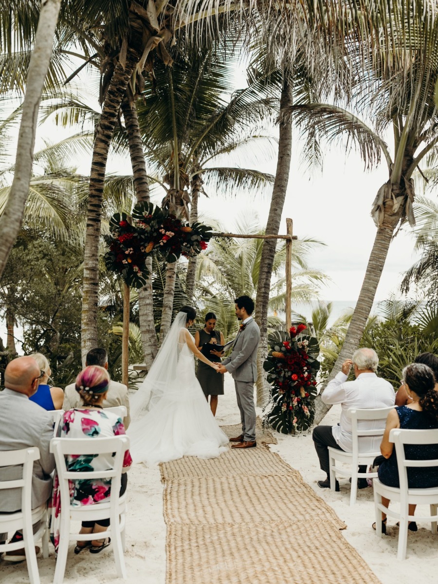 Here’s What You Need To Know About Customizing Your Wedding Ceremony