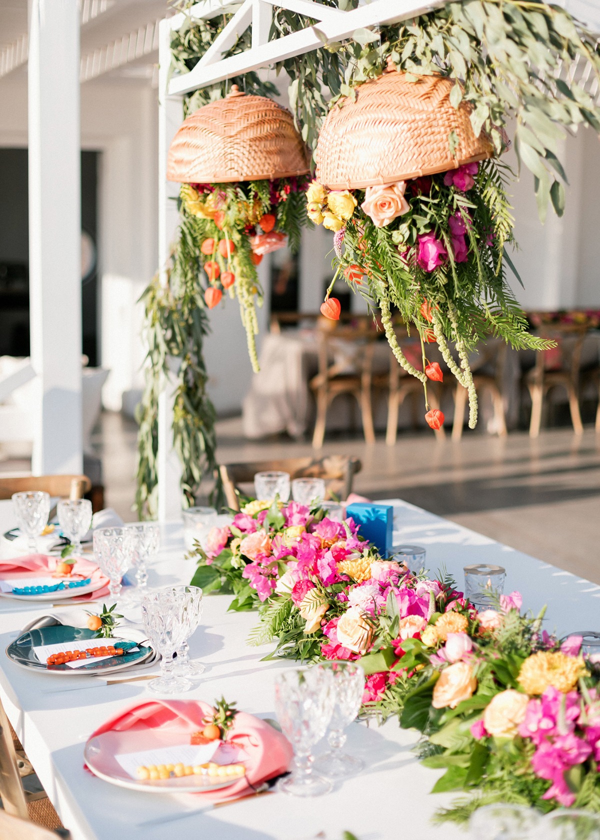 colorful wedding table setting ideas