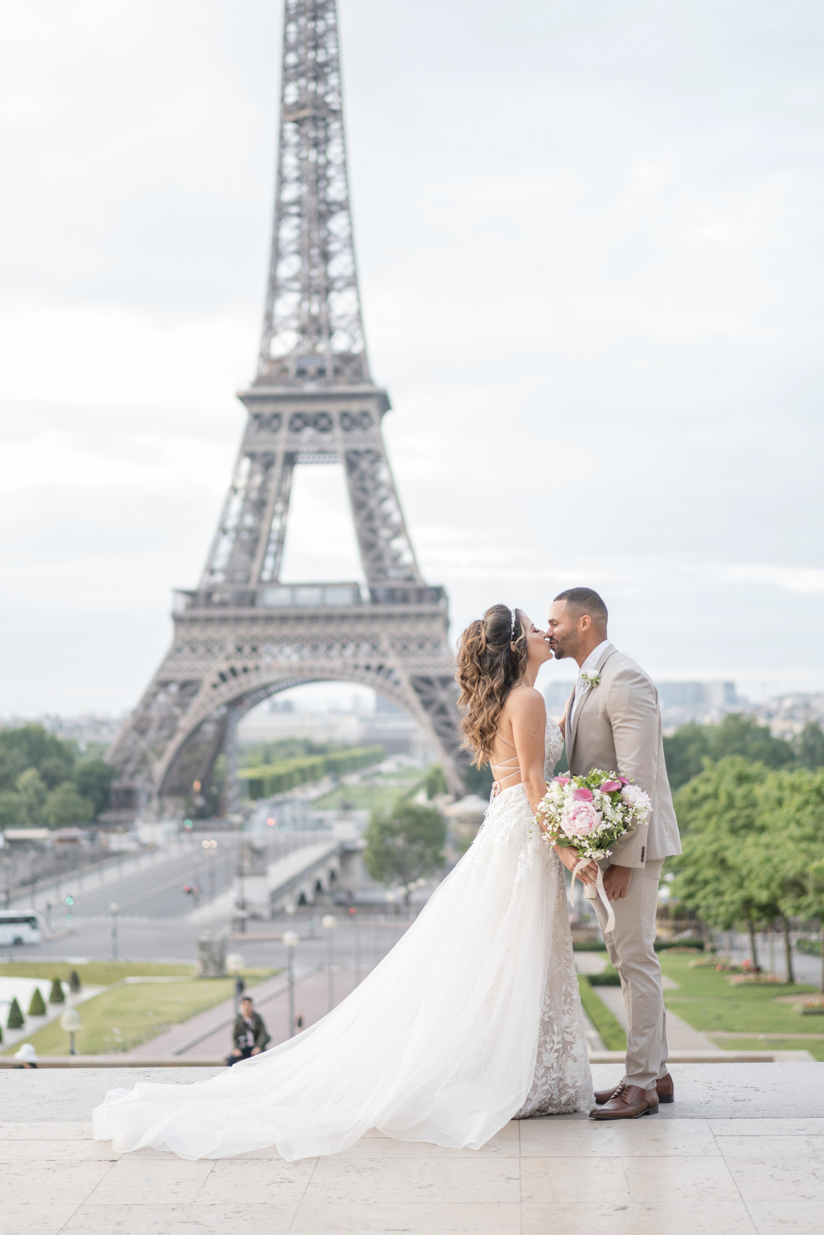 paris-photographer-paris-elopement-004
