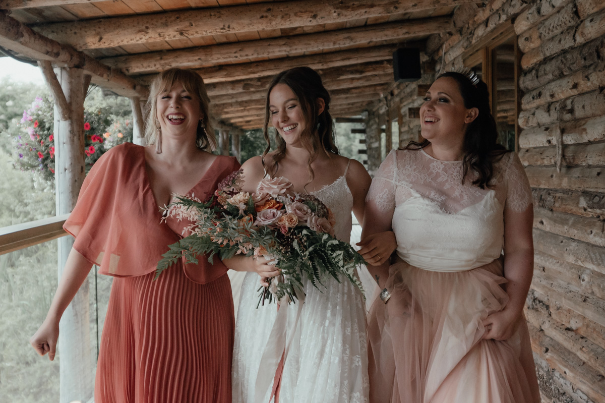 rosanna-lilly-photography_oaklands-weddi