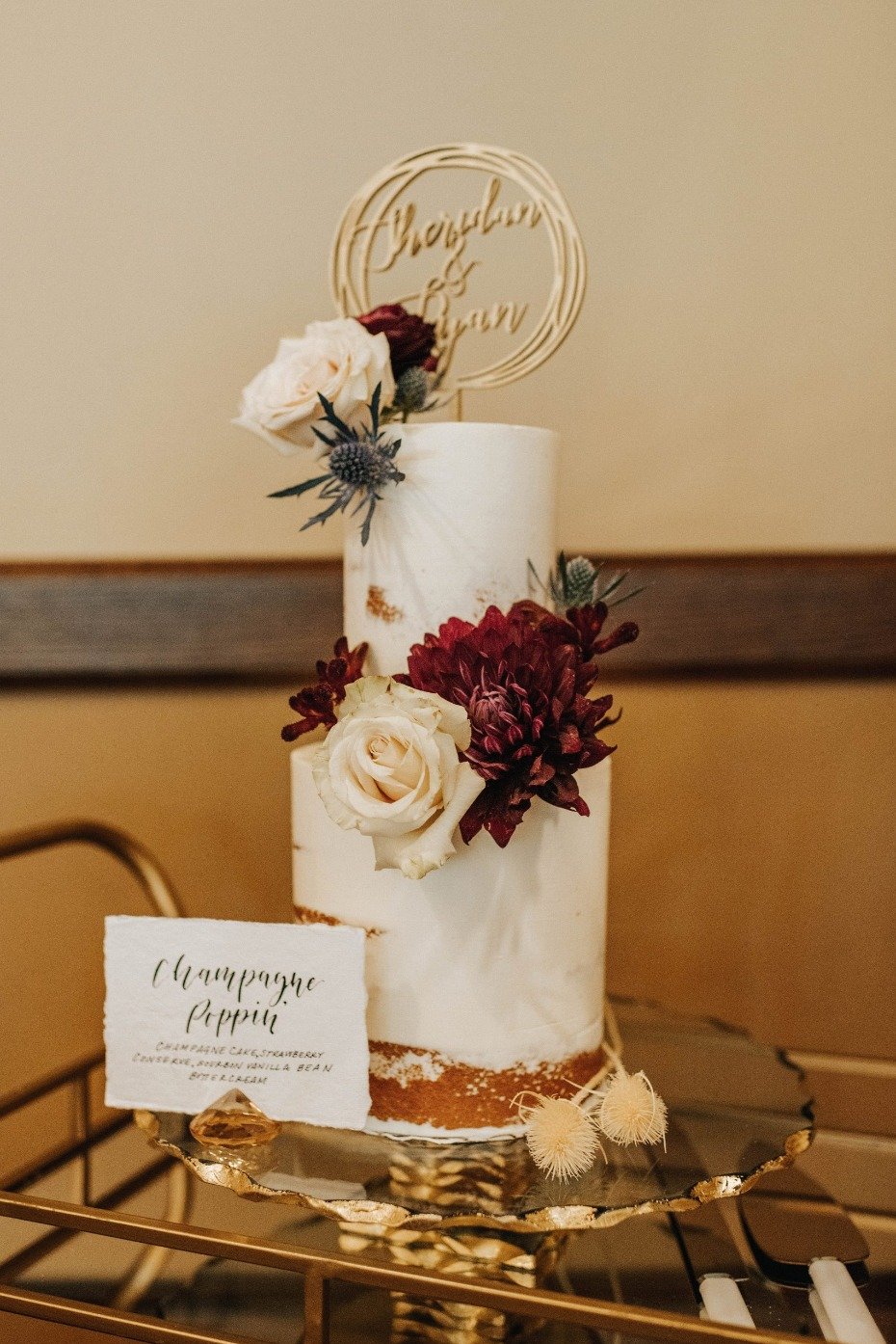Naked cake  with gold cake topper
