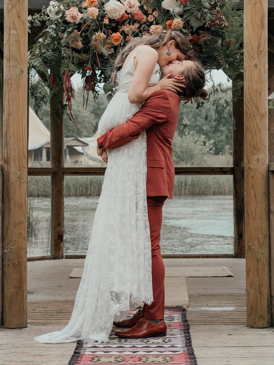 Dusty Rose and Terra Cotta Lakeside Wedding