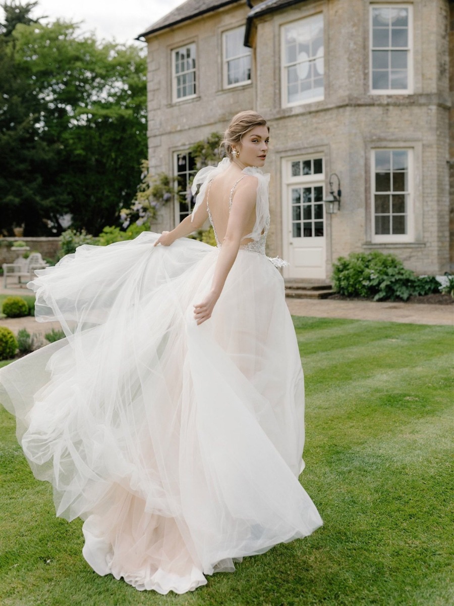 The Perfect English Countryside Wedding Venue - Thorpe Manor House