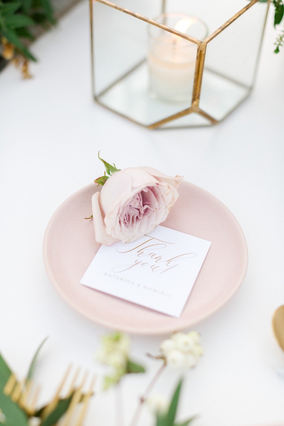 pink, white and gold wedding reception decor