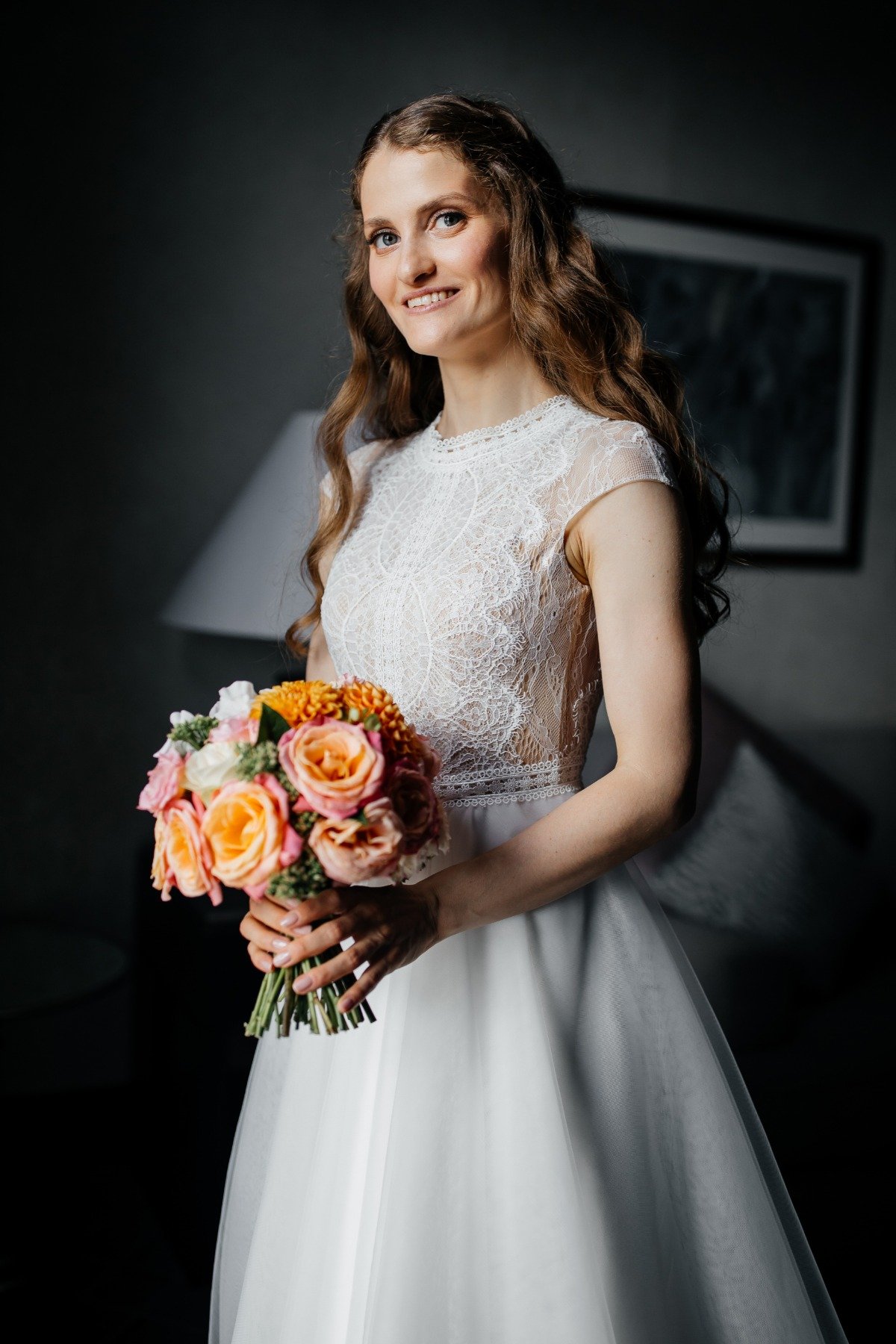 lace cap sleeve wedding dress with round wedding boquuet