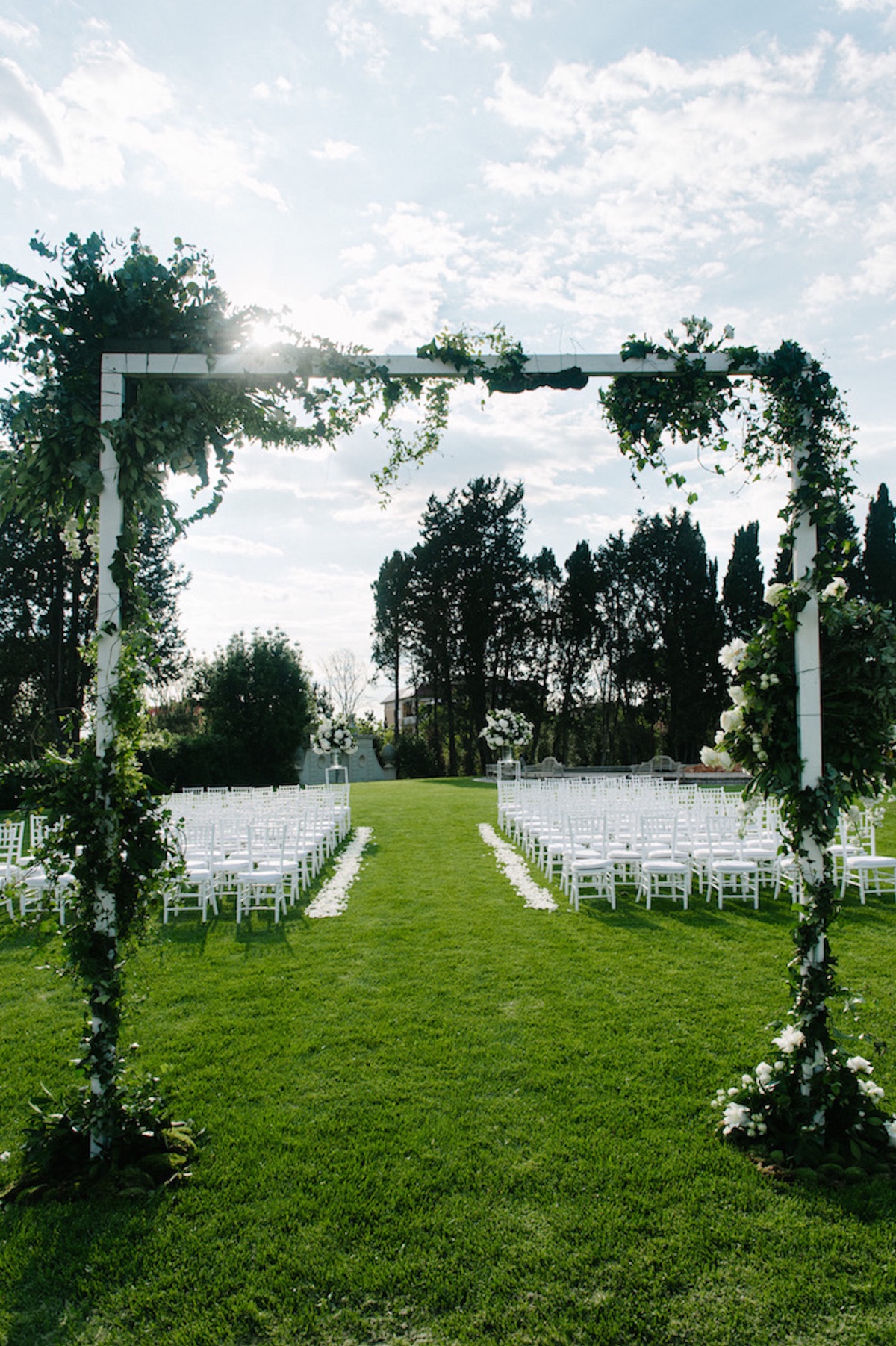 Rome wedding venue with outdoor wedding ceremony