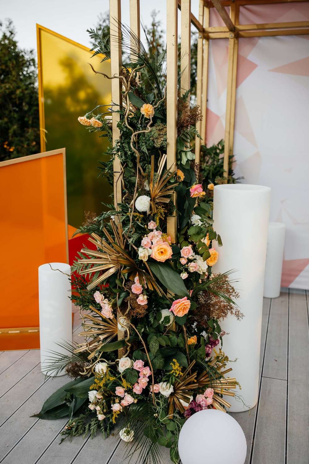 a-traditional-jewish-wedding-with-trendy