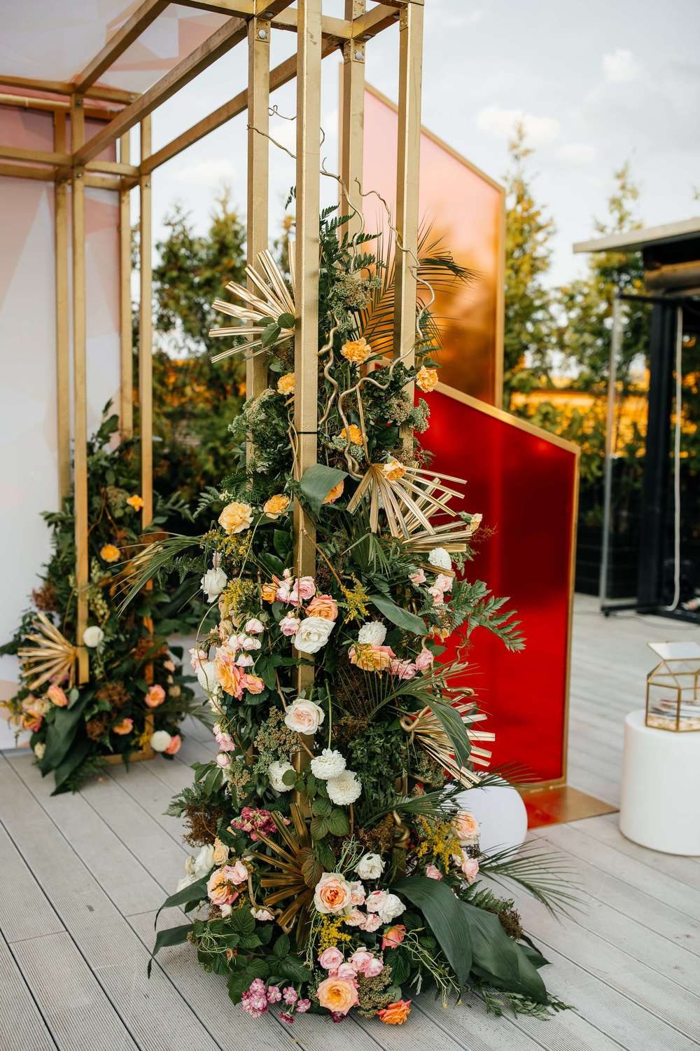 a-traditional-jewish-wedding-with-trendy