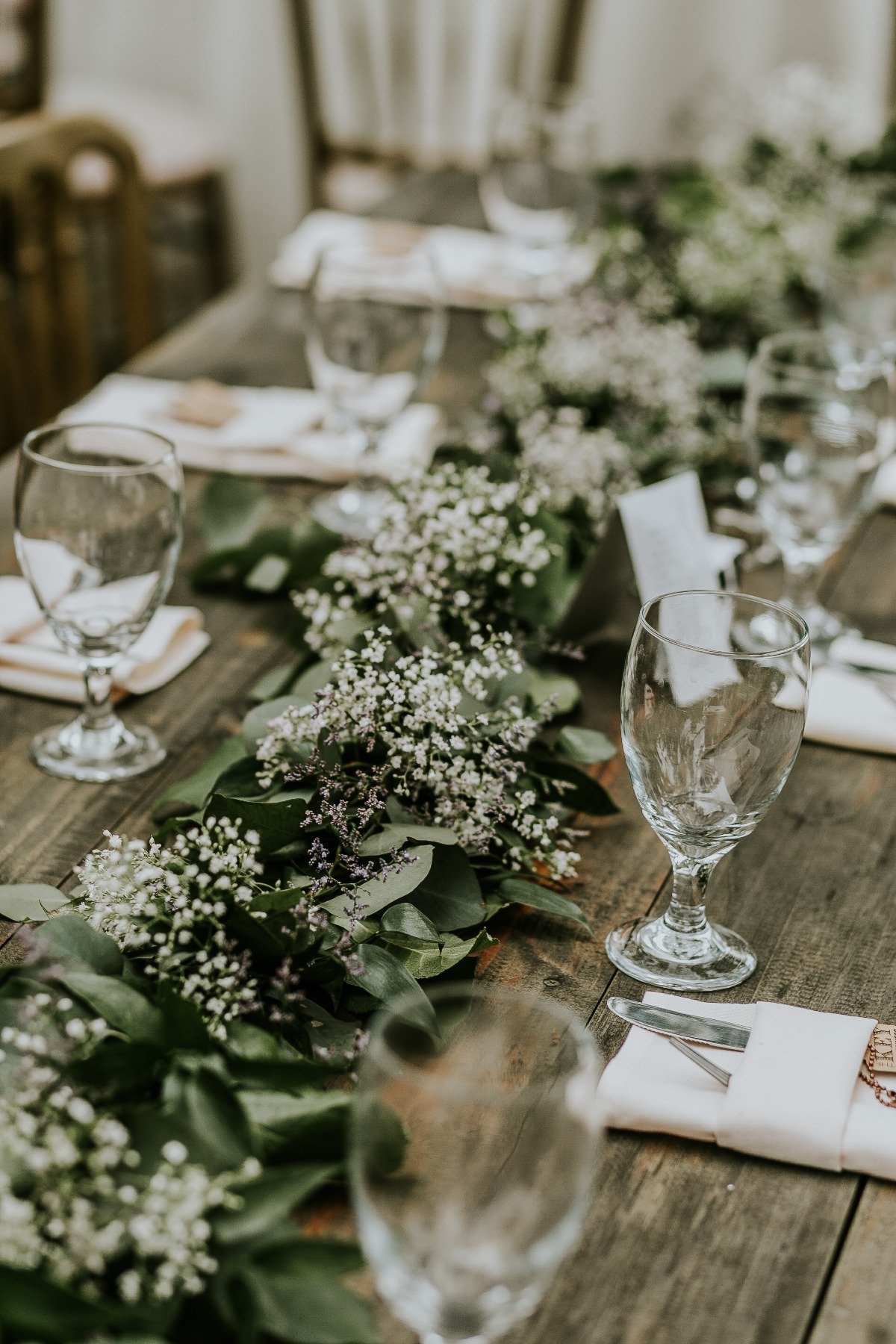 baby's breath and greenery table runner