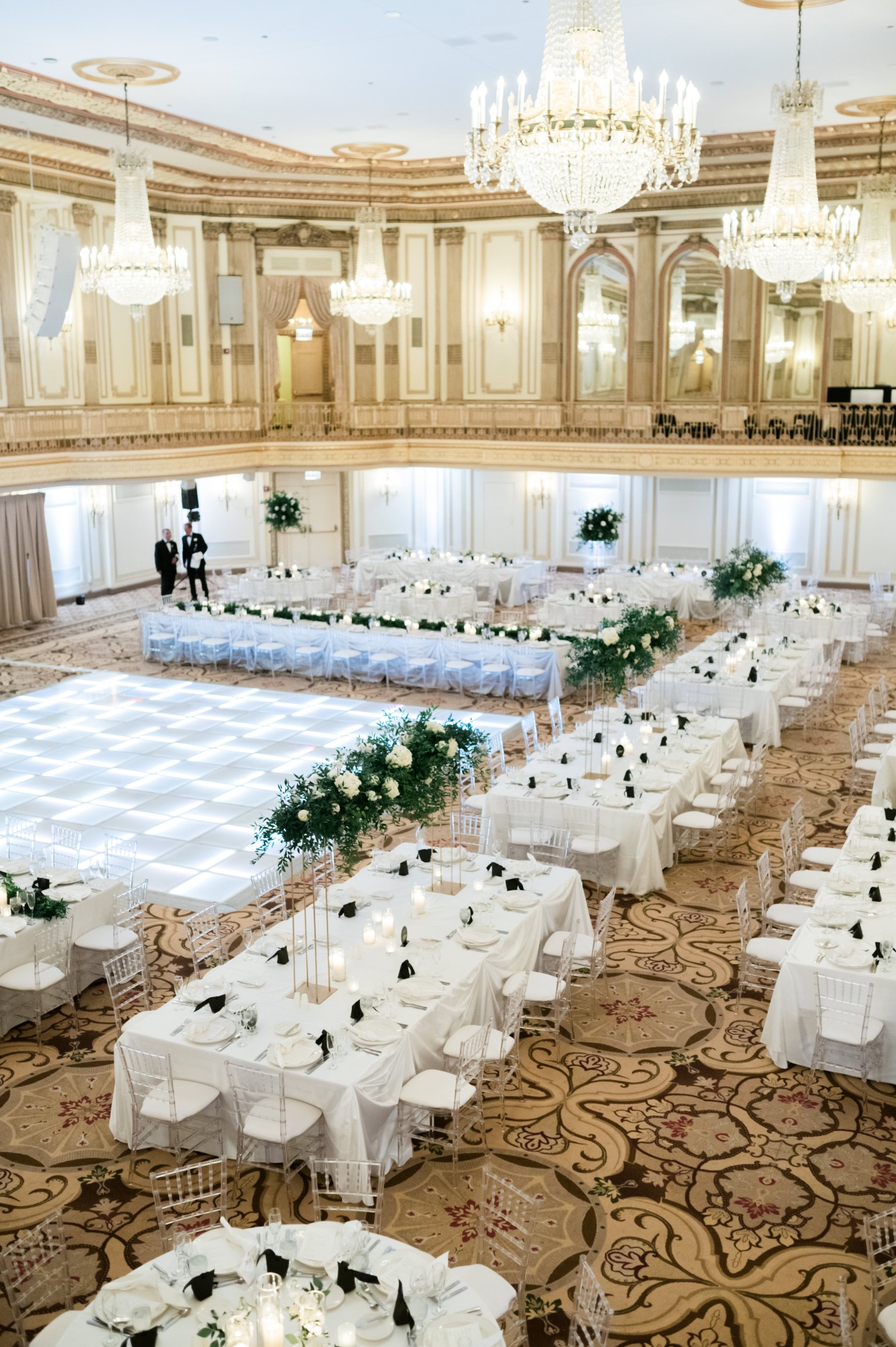 large wedding table set up ideas
