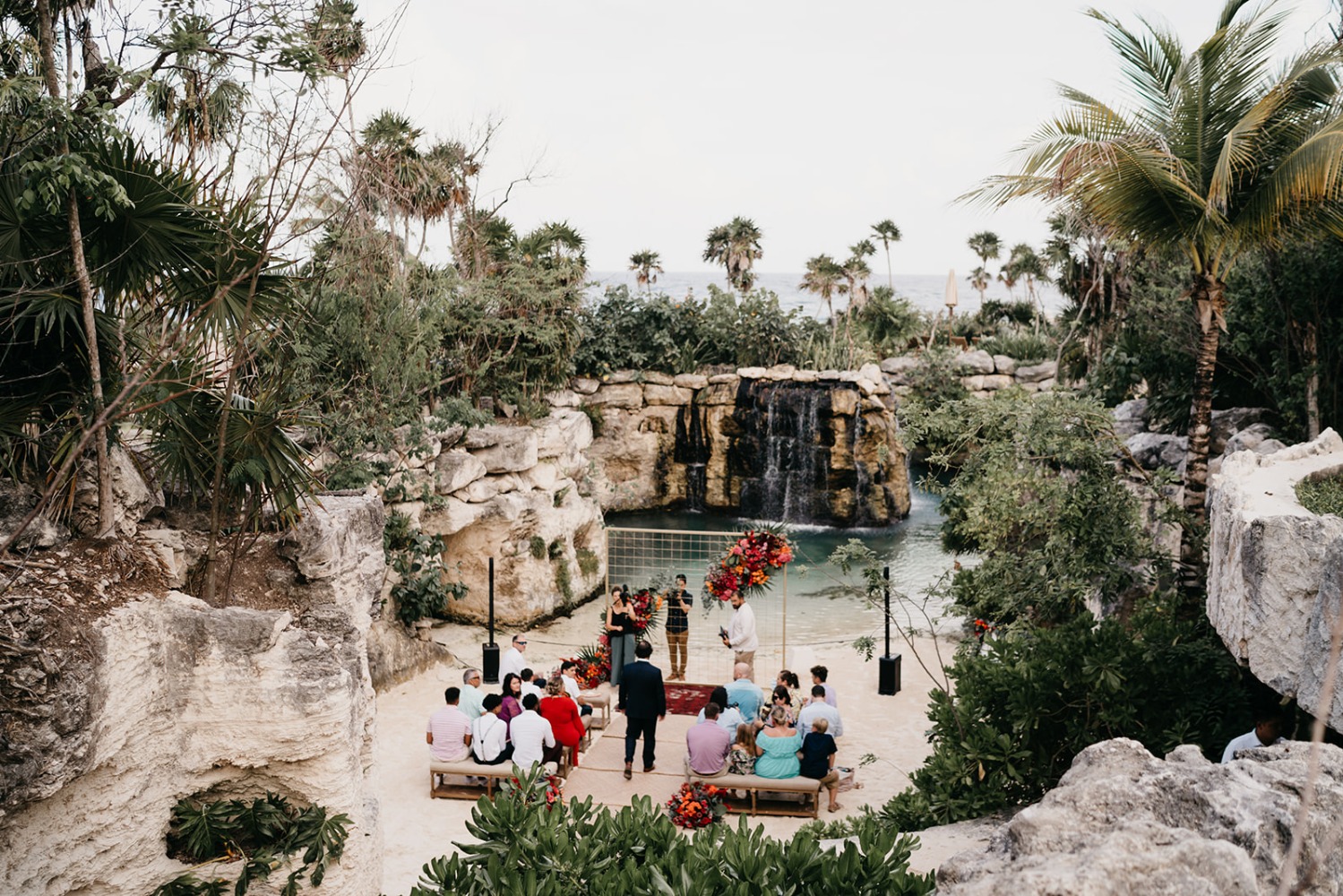 dianadianaromoweddingscom