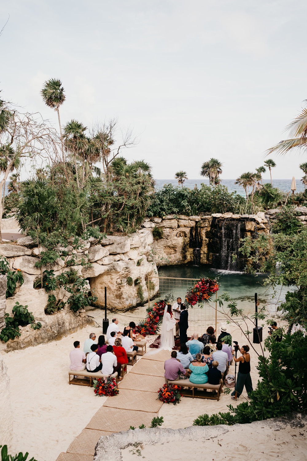 dianadianaromoweddingscom
