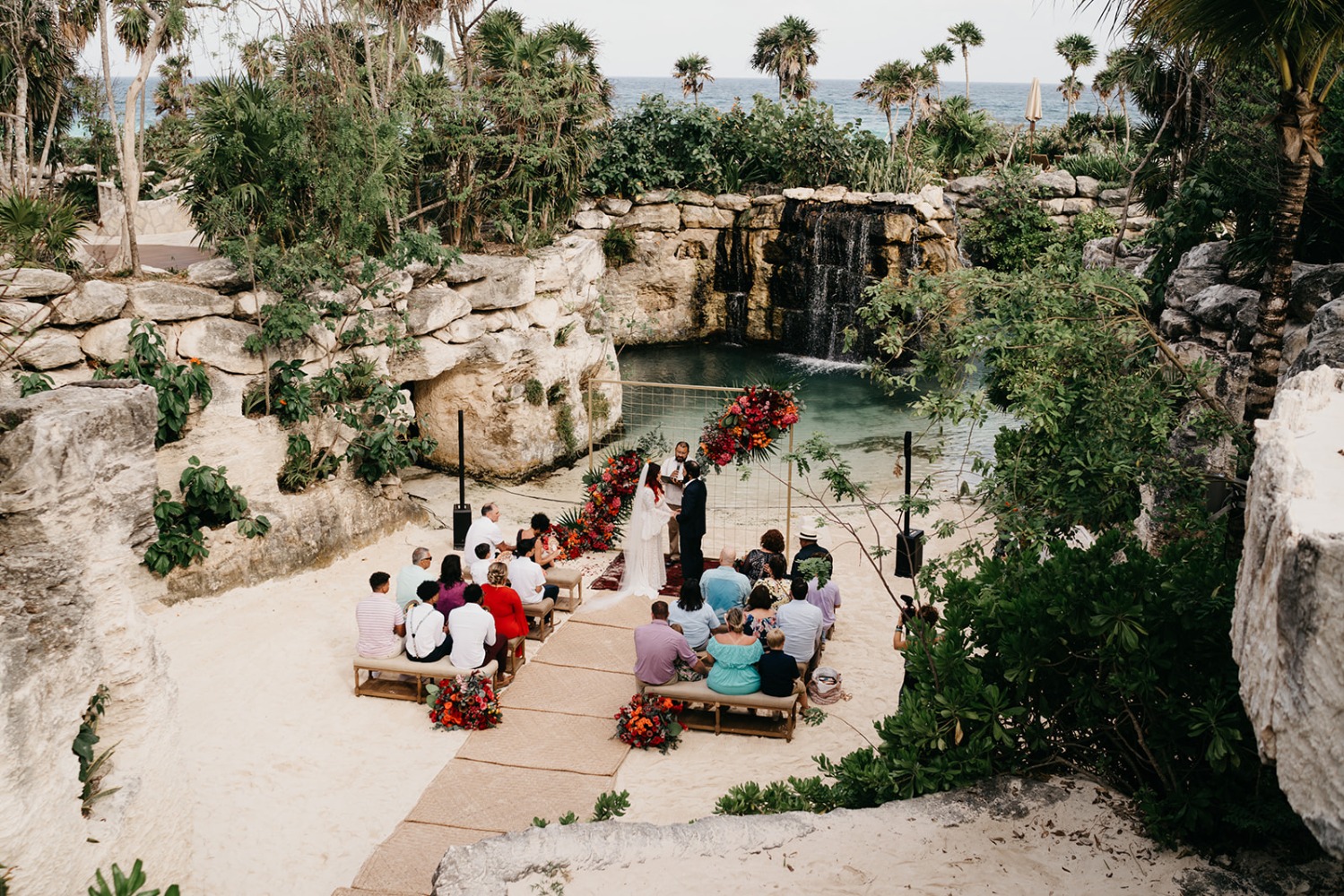 dianadianaromoweddingscom
