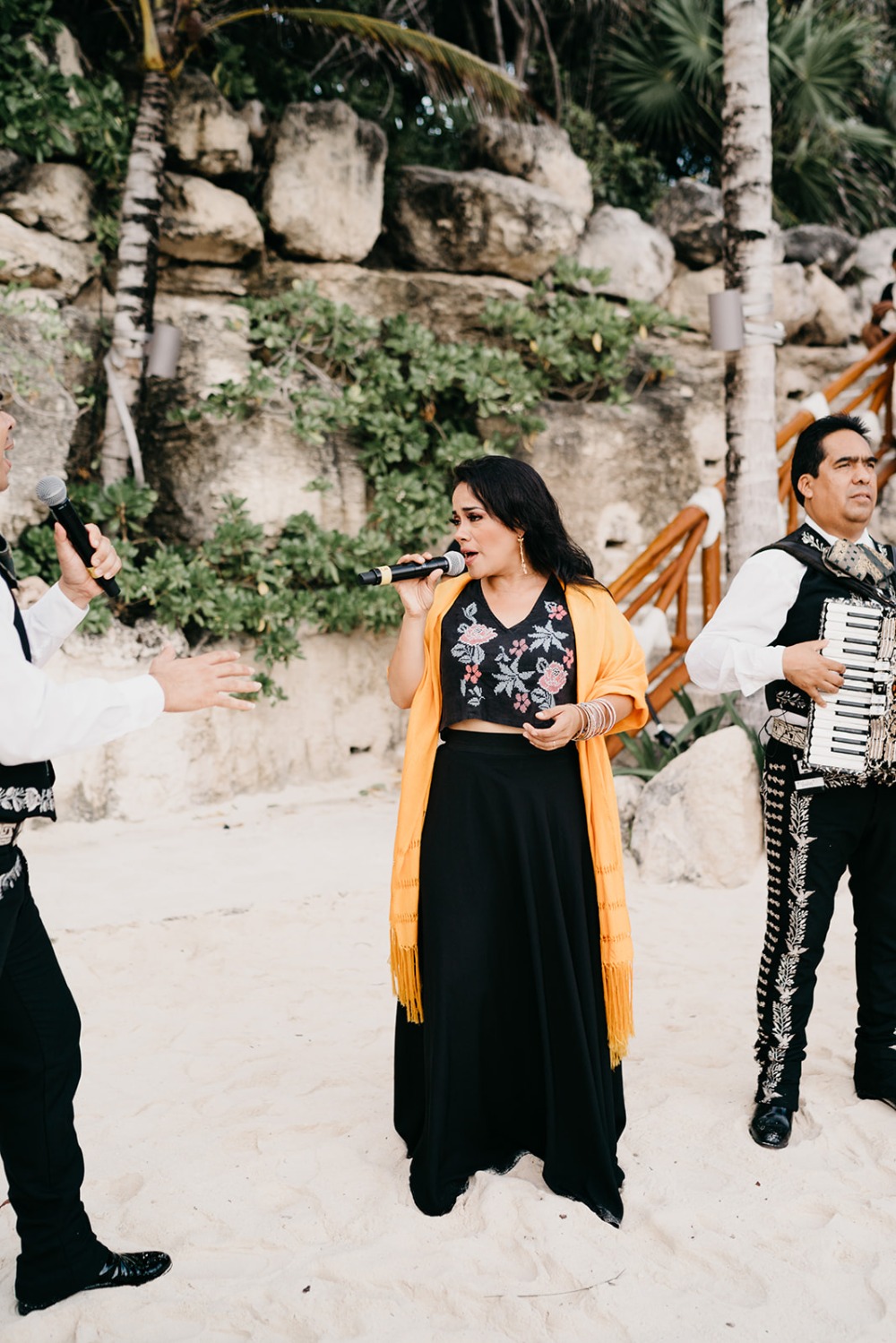 dianadianaromoweddingscom
