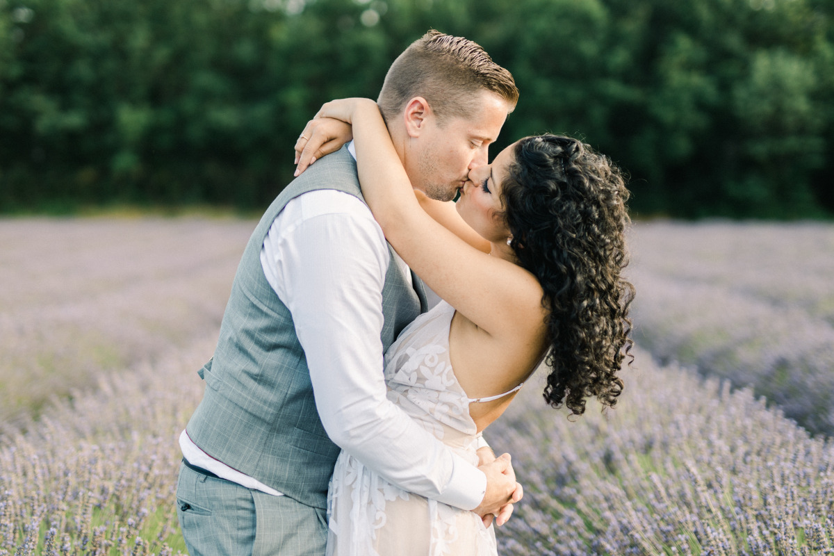 engagement-session-provence-lavender-19