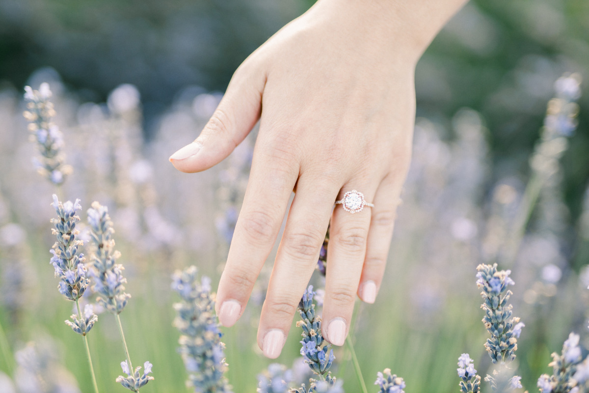 engagement-session-provence-lavender-7