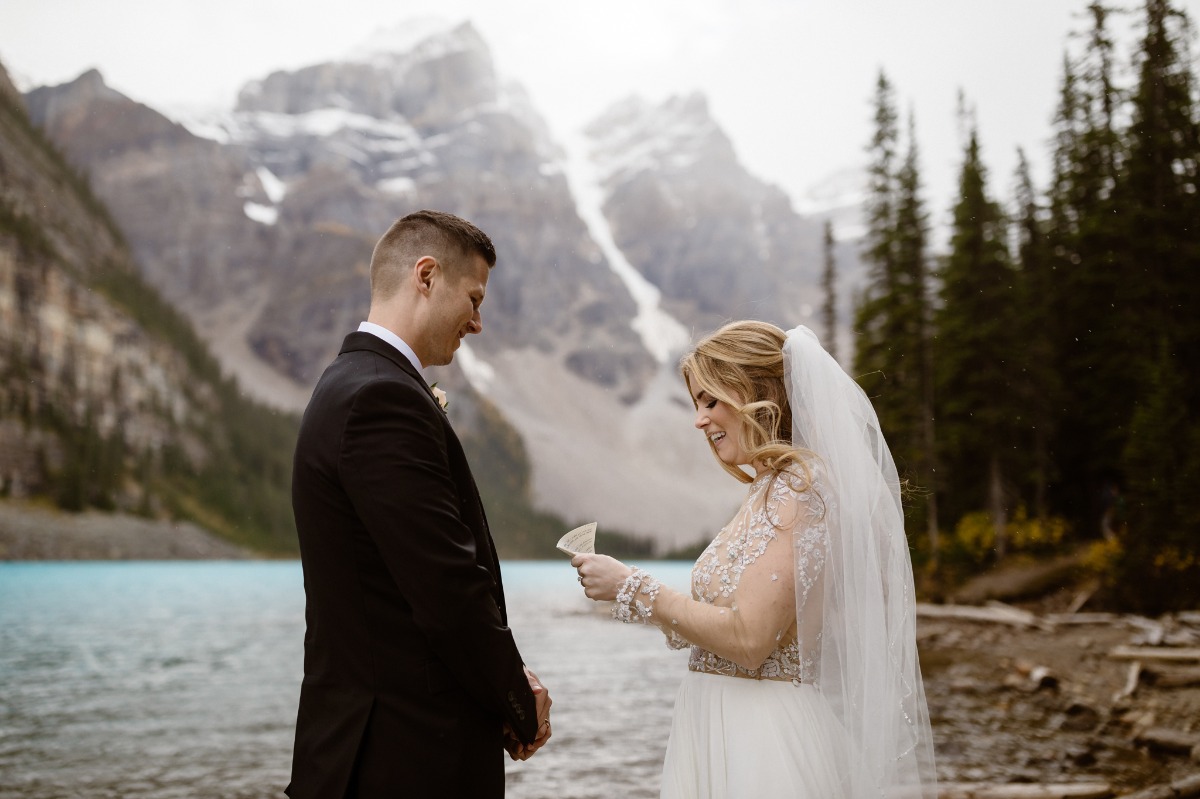 elopement on the shore of  Moraine Lake
