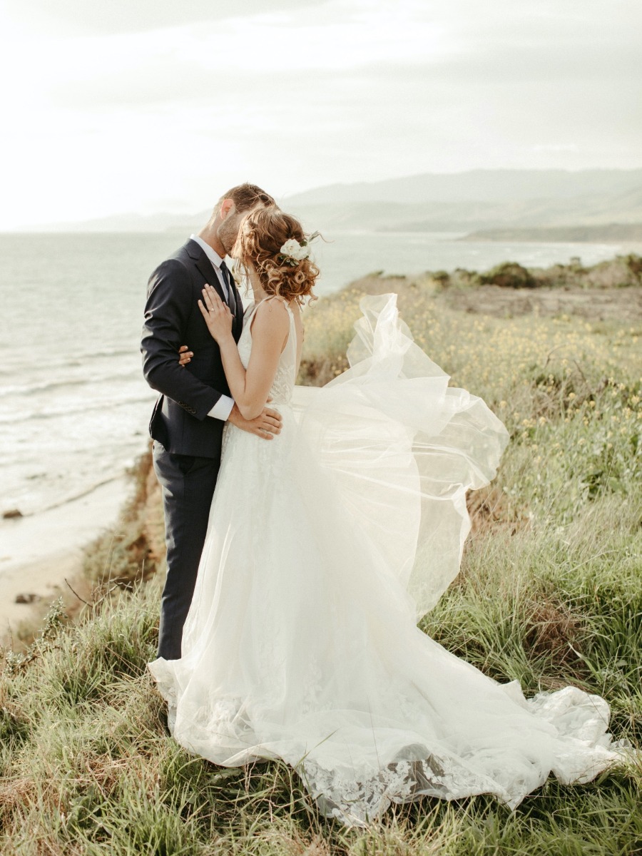 Henry & Avery’s Breezy Rancho Dos Pueblos Wedding