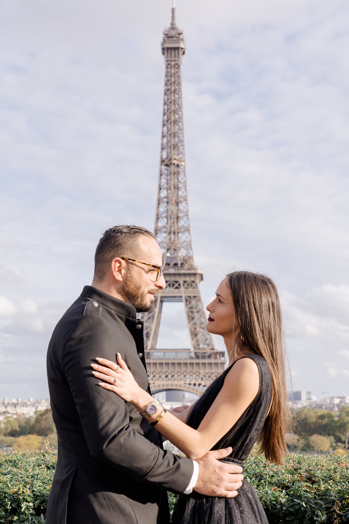 A Real Surprise Proposal In Front of the  Eiffel Tower