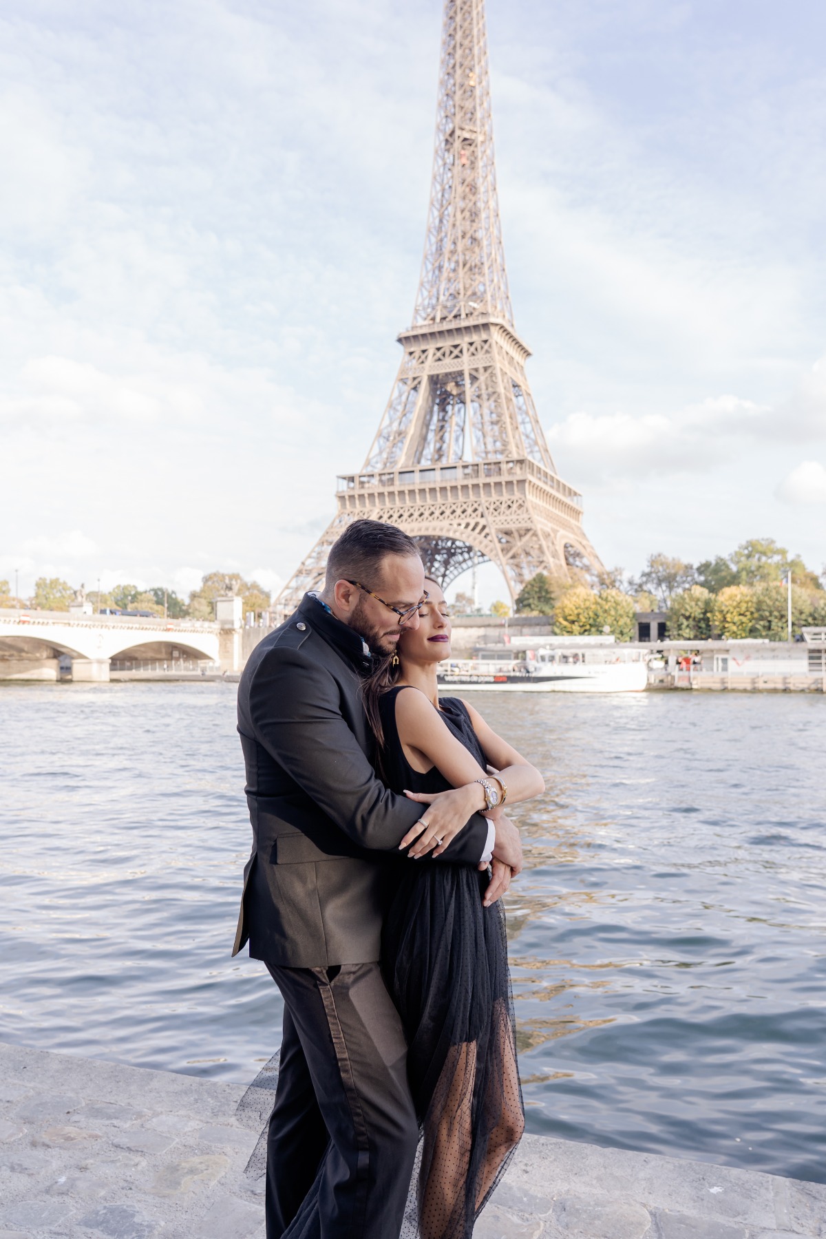 A Real Surprise Proposal In Front of the  Eiffel Tower