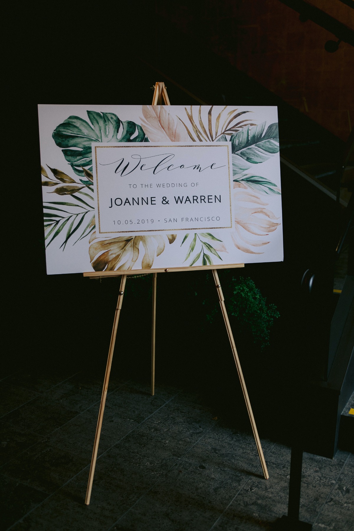 tropical welcome wedding sign