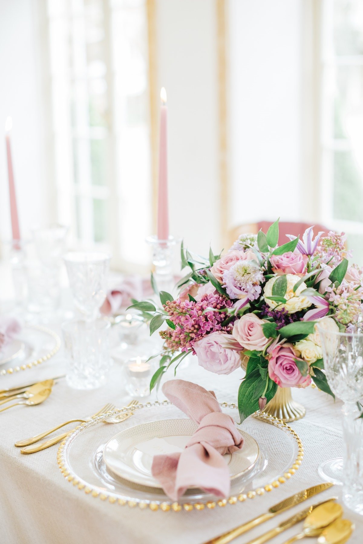 blush and gold wedding table decor ideas