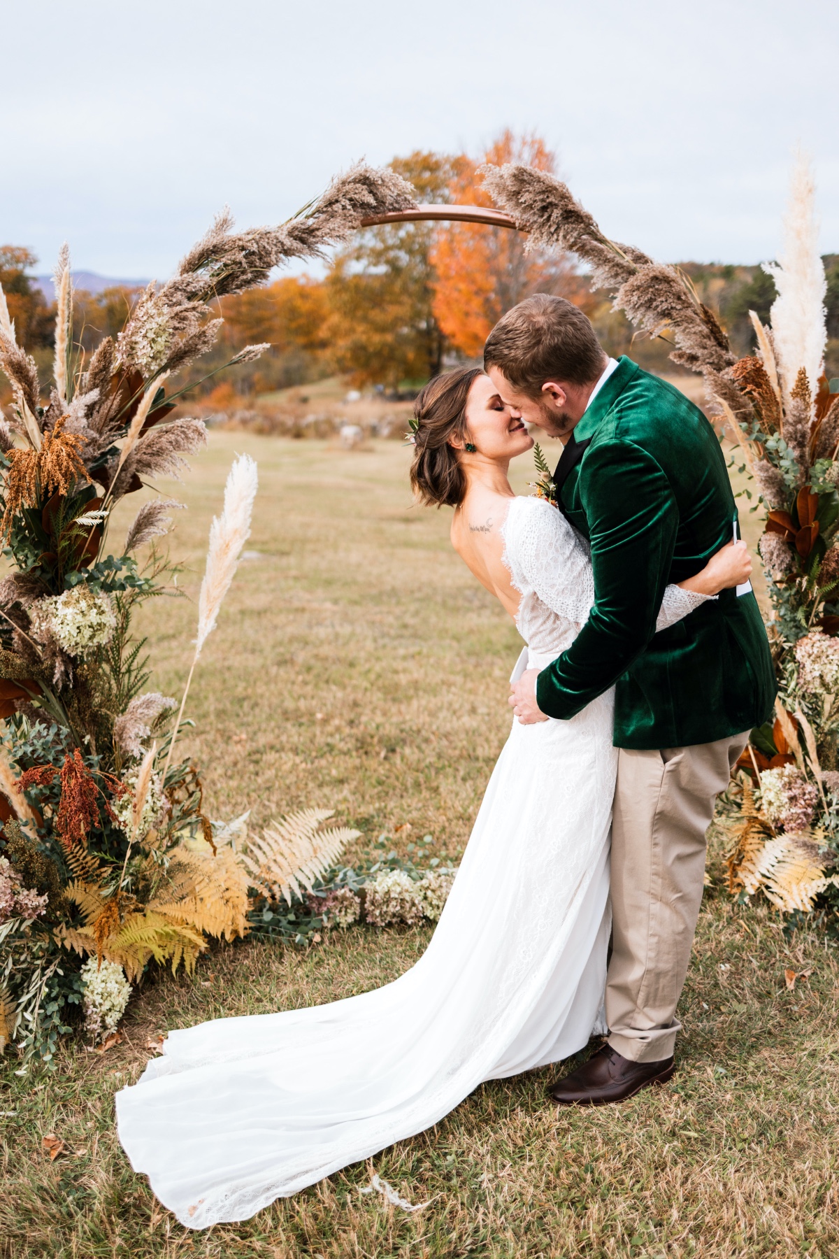 maple-rock-styled-vow-renewal-jessie-fel