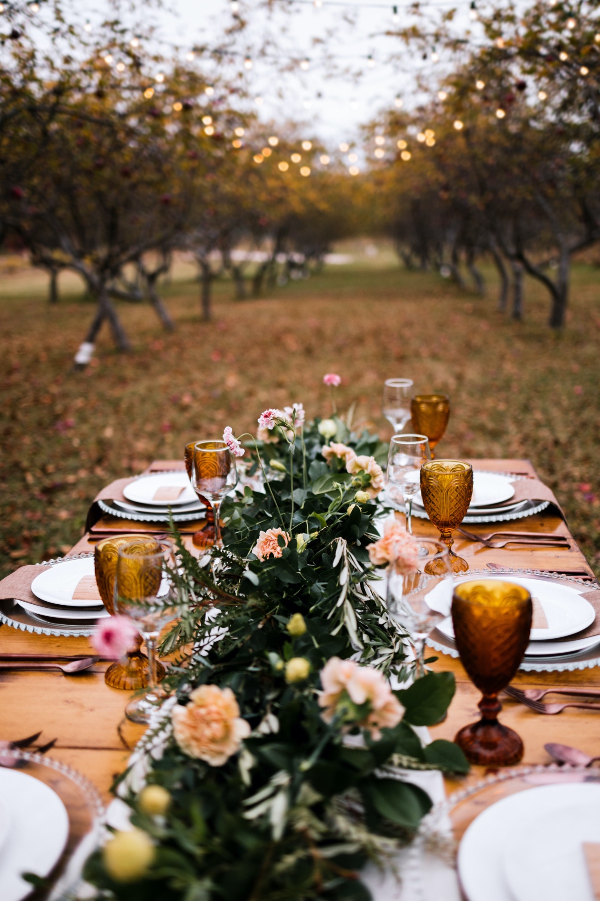 maple-rock-styled-vow-renewal-jessie-fel