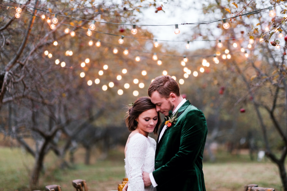maple-rock-styled-vow-renewal-jessie-fel