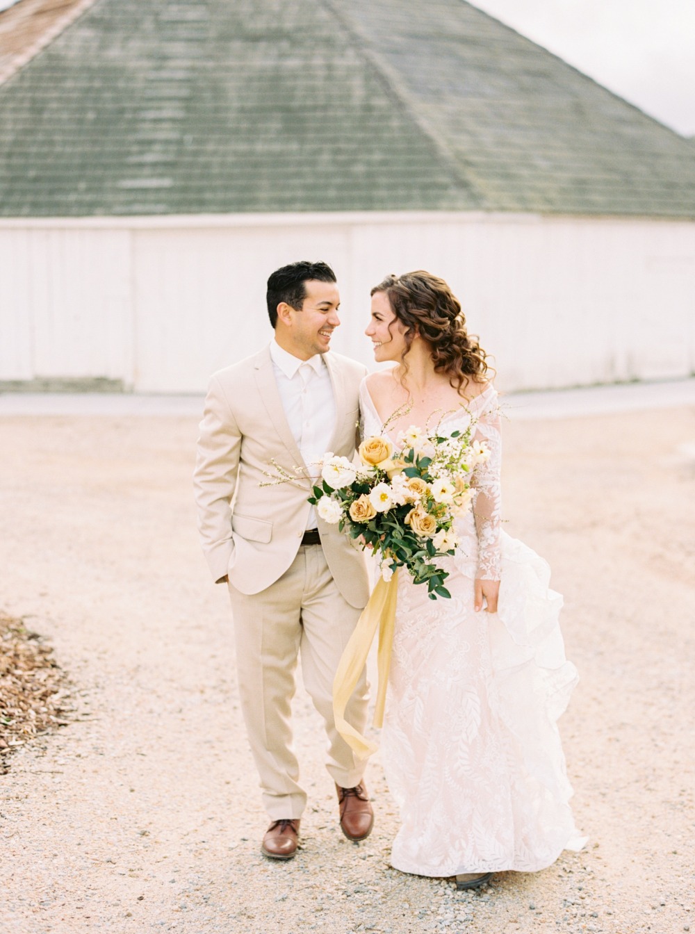 octagon-barn-editorial-shoot
