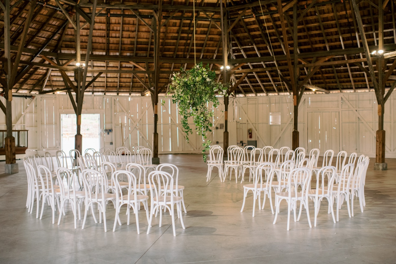 octagon-barn-editorial-shoot