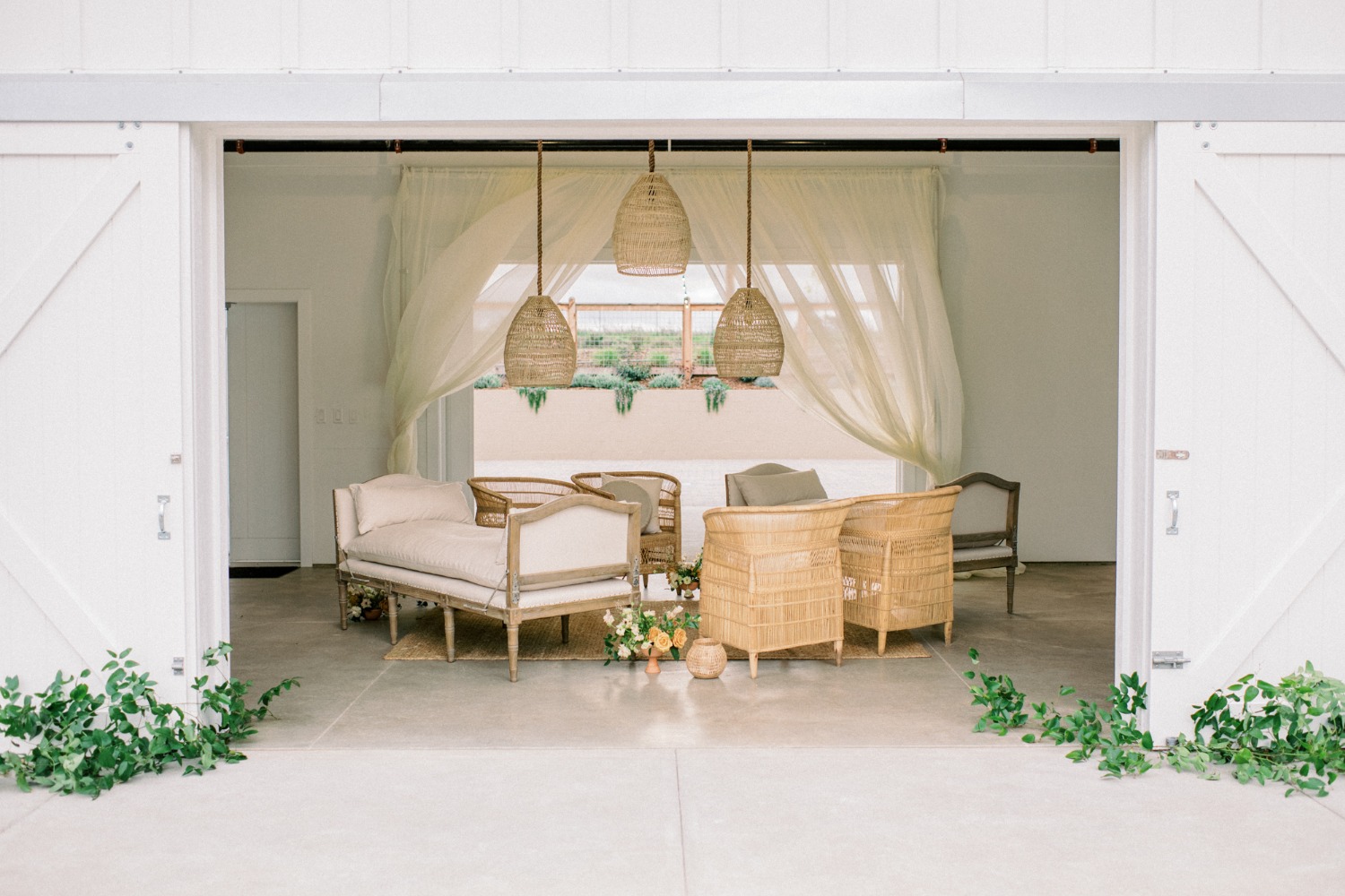 octagon-barn-editorial-shoot