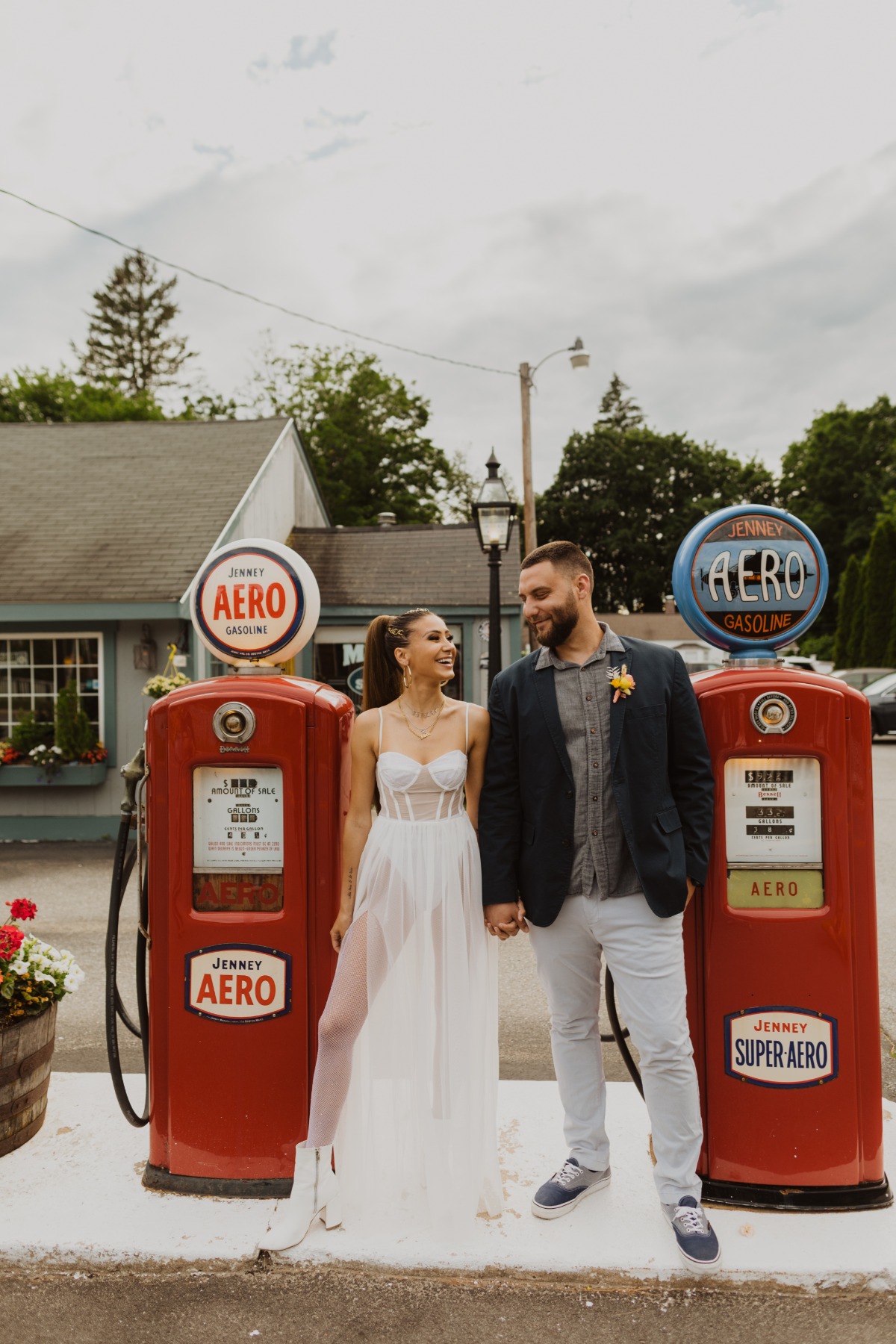 old-gas-station-photoshoot-styled-new-ha