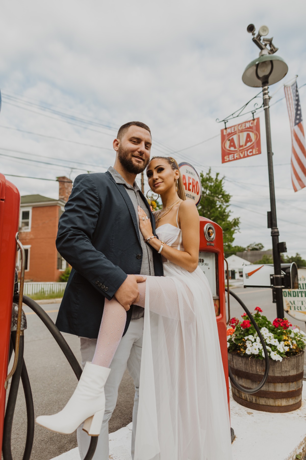 old-gas-station-photoshoot-styled-new-ha
