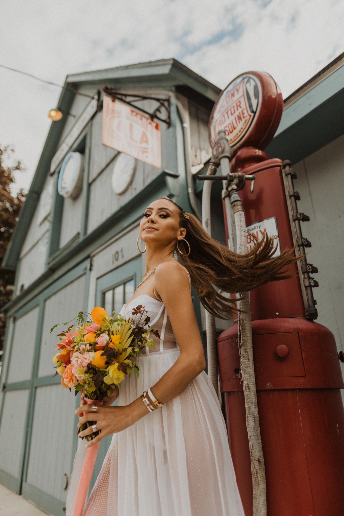 old-gas-station-photoshoot-styled-new-ha