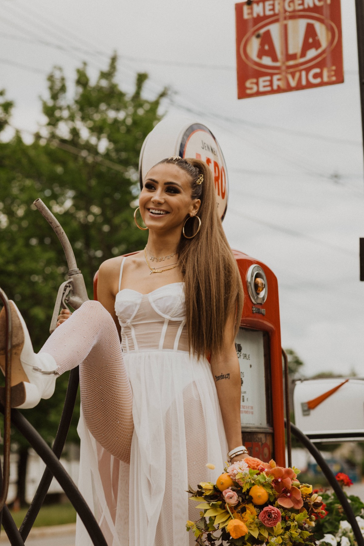 old-gas-station-photoshoot-styled-new-ha