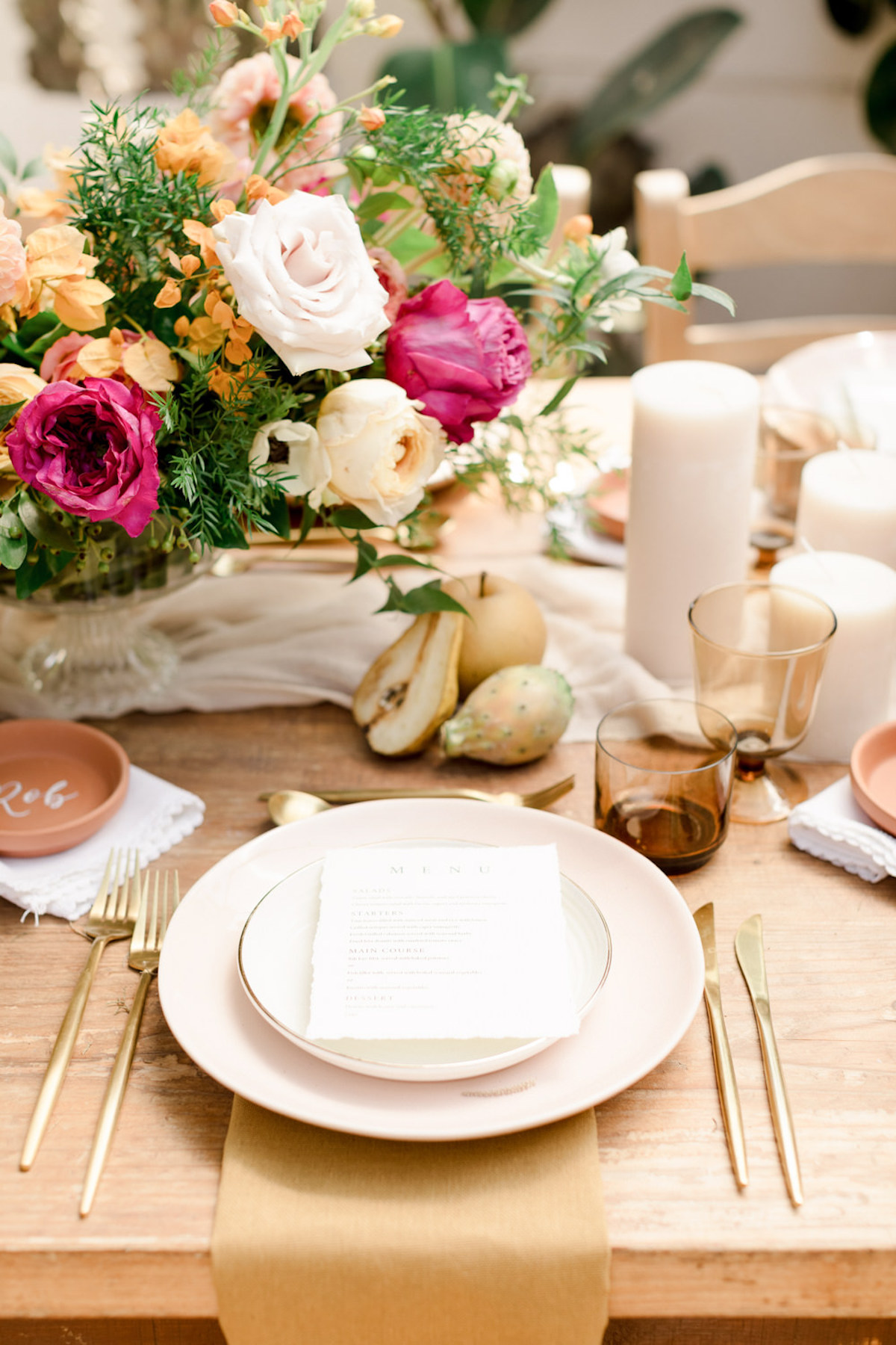 blush and gold wedding reception decor ideas
