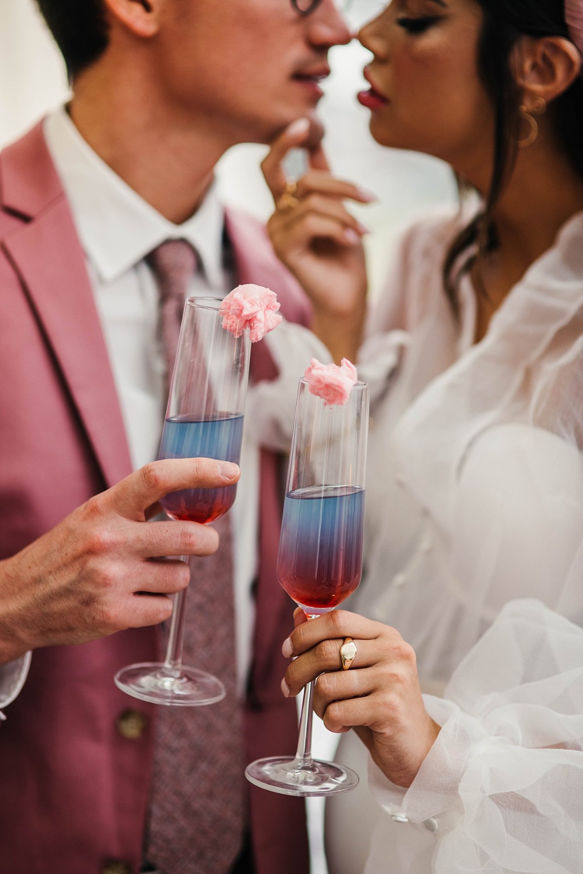 blue and pink Champagne cocktail ideas