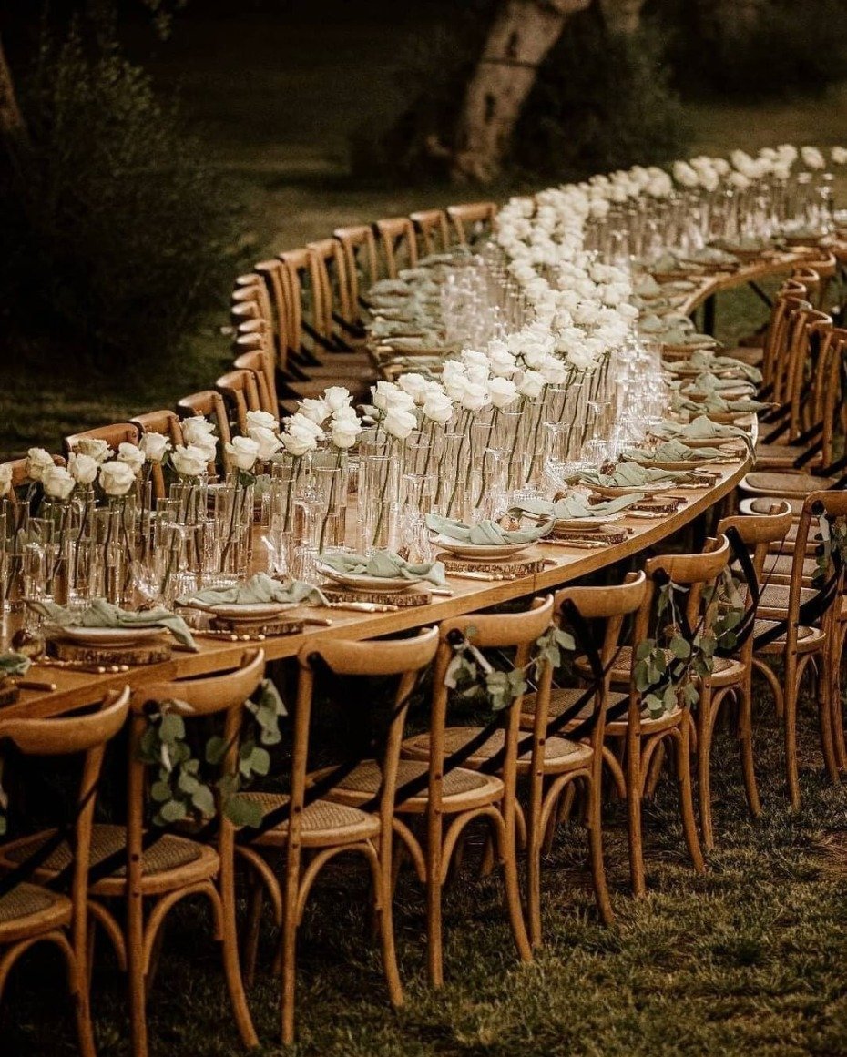 Wedding Seating With One Long Reception Table Will Be Trending Post-COVID
