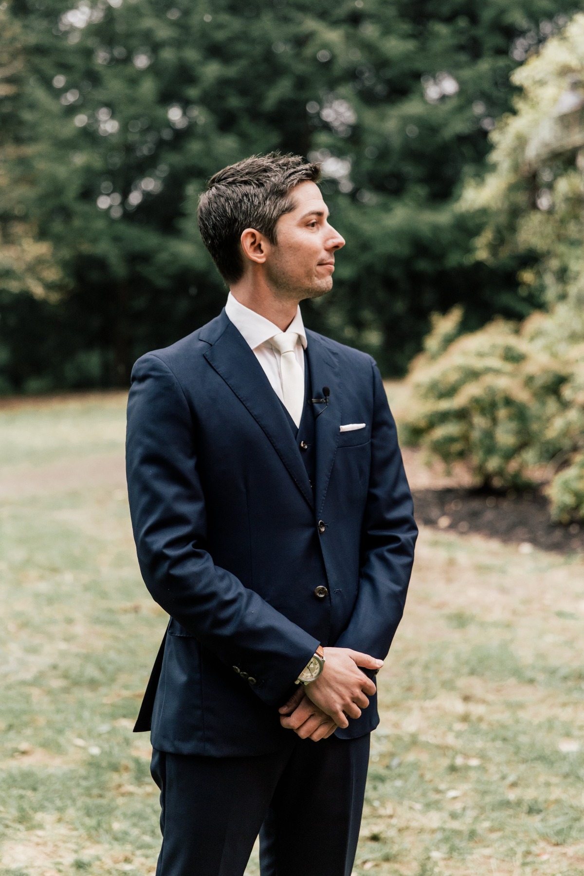 navy blue wedding suit with white shirt