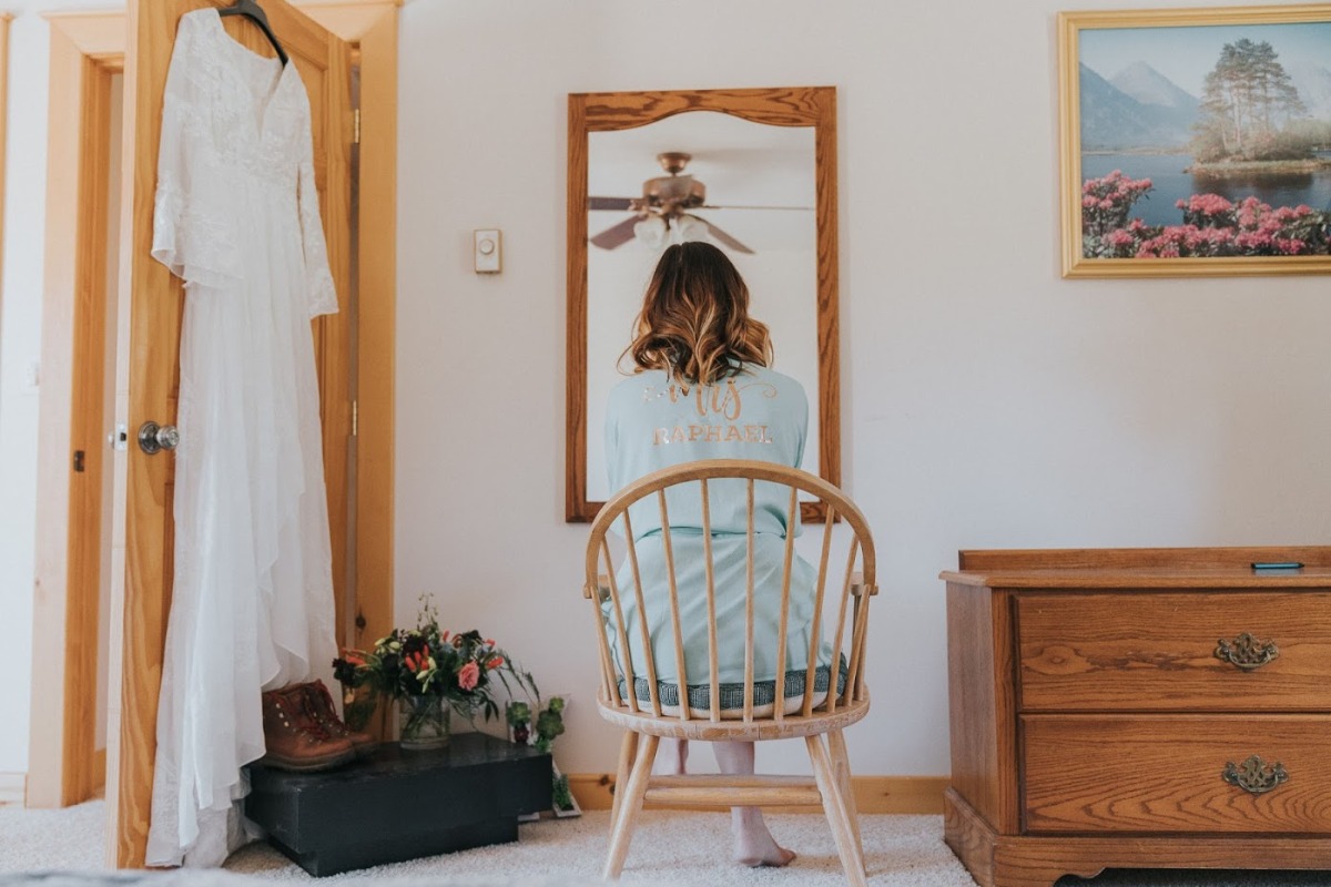 getting wedding ready at adventure elopement
