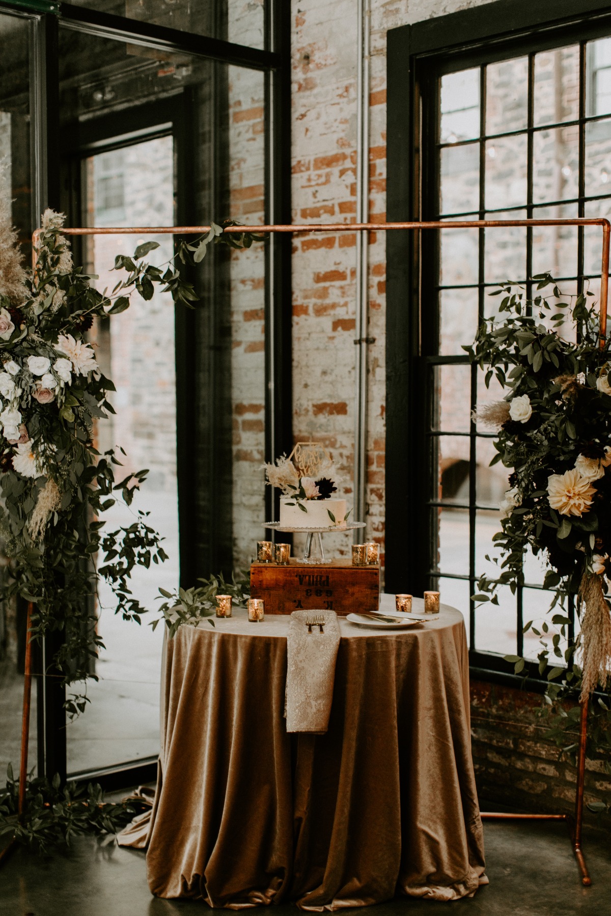 cake table