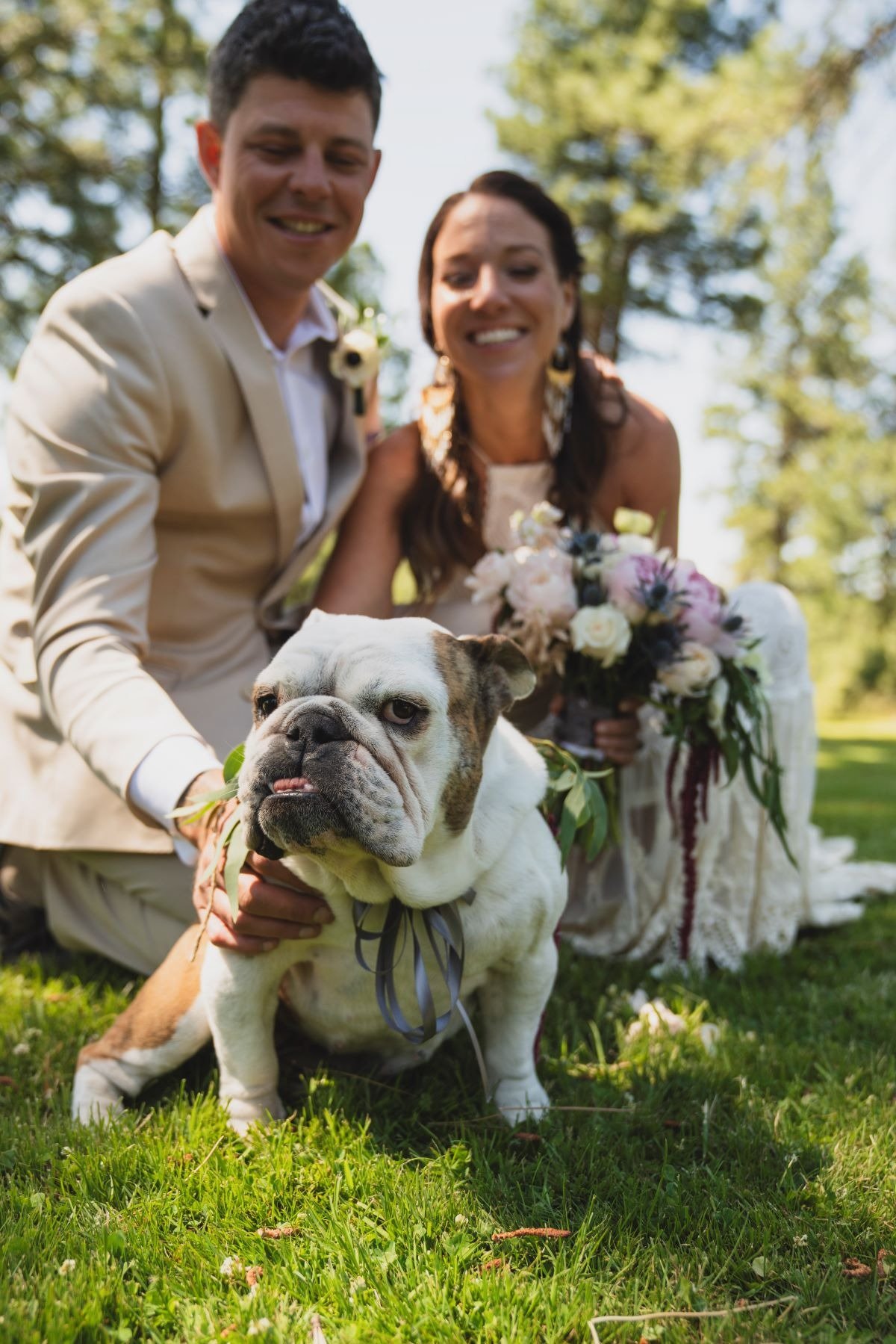 couple portrait with bulldog