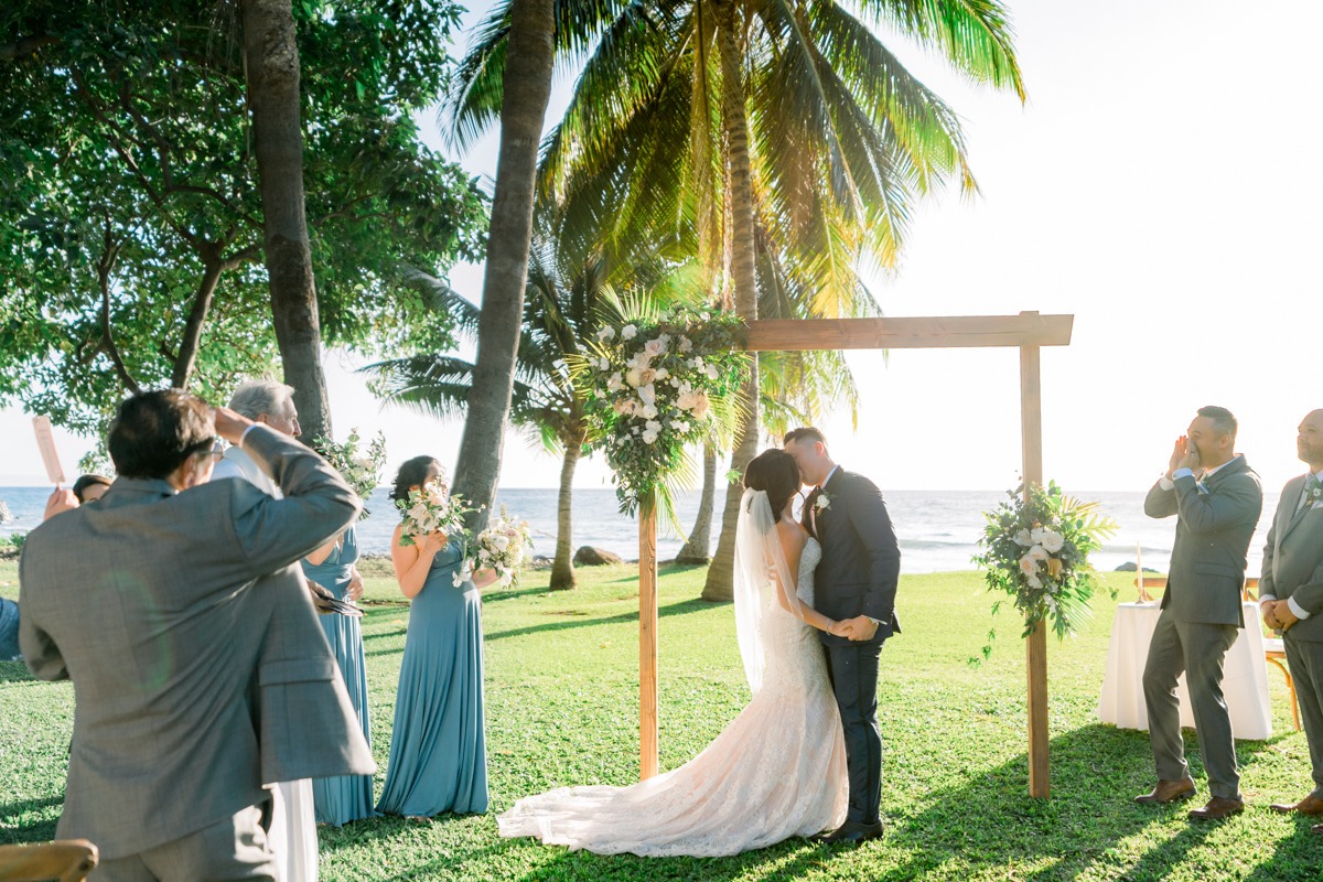 first kiss at Hawaii wedding
