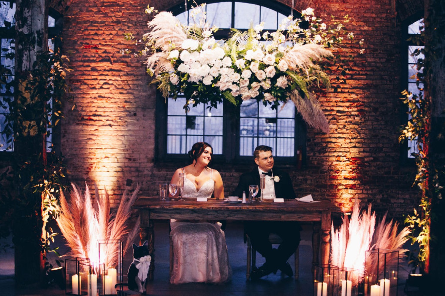 wedding lighting ideas for sweetheart table