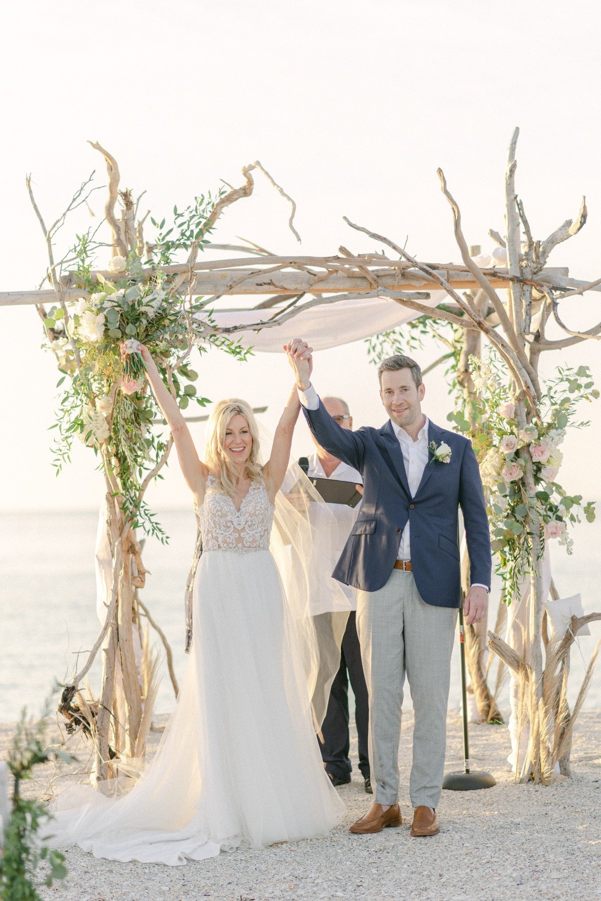 beach wedding ceremony in South Florida