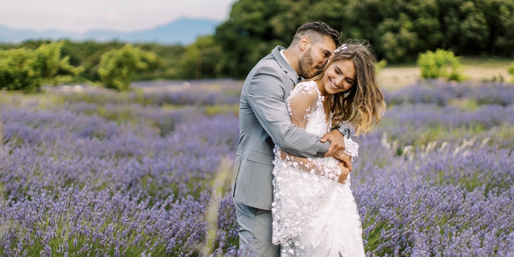 A Magical and Romantic Elopement in the Lavender Fields of Drôme Provençale