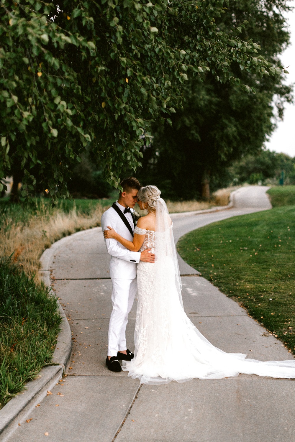 aj-and-lily-boise-wedding